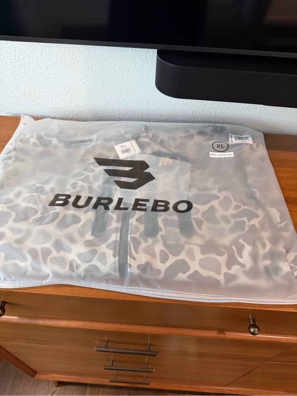 BURLEBO Men's Hooded Camo Softshell Jacket - Light Gray - Picture 3 of 3